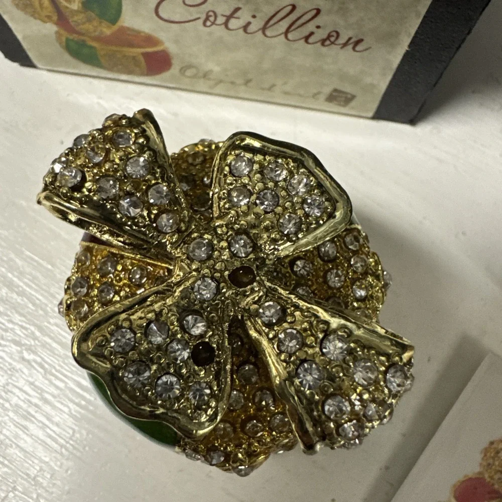Blinged Enamel‎ Trinket Pill Box Objet D'ART FORM COLLECTIBLES Cotillion #7